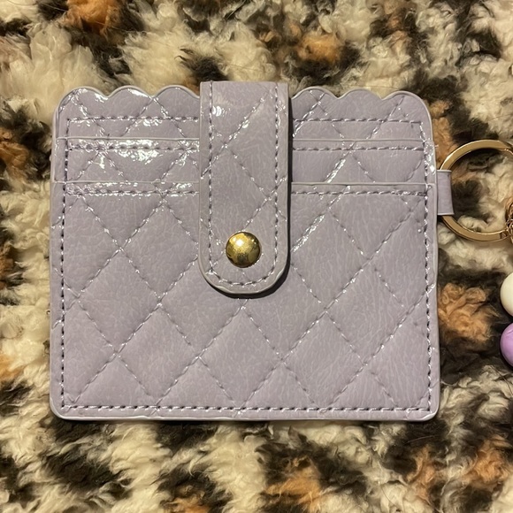 LIGHT PURPLE CARD HOLDER - Picture 3 of 3